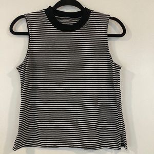 Everlane Muscle tank
